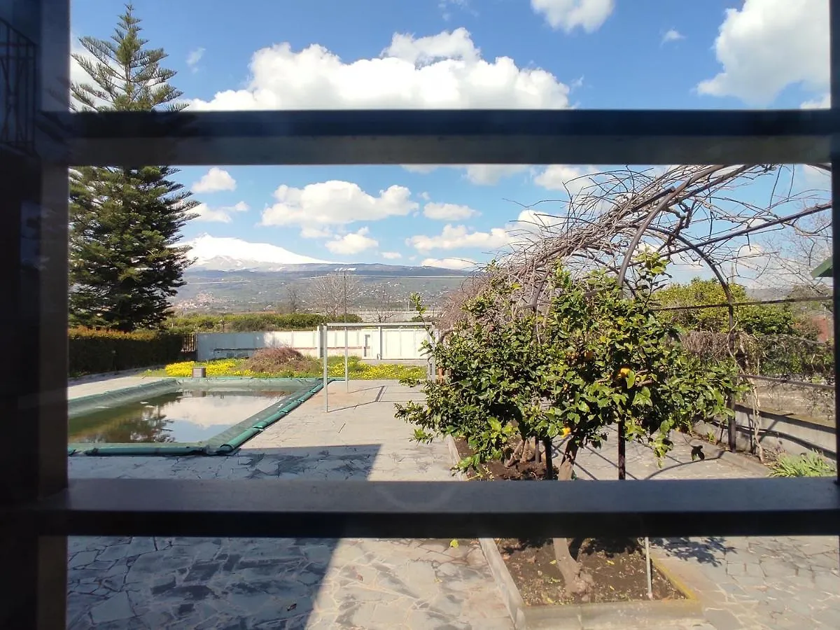 Kiwi House Villa Mascali