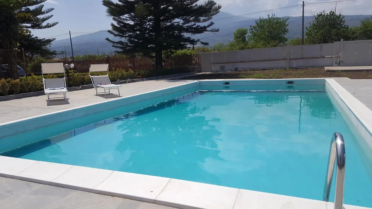Kiwi House Villa Mascali